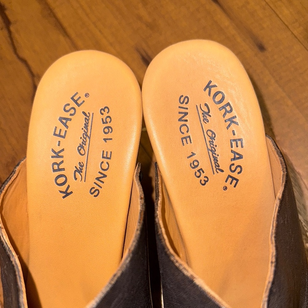Kork-Ease Black Leather Mules - Picture 2 of 5